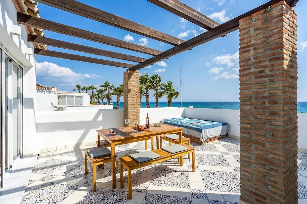 Beach Front Apartment Torrox